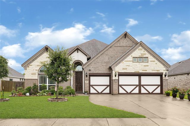 4612 Fisher Dr — Creek Bend Sec 1