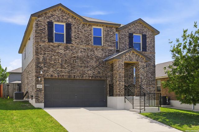11324 Silver Rose — CHAMPIONS MANOR