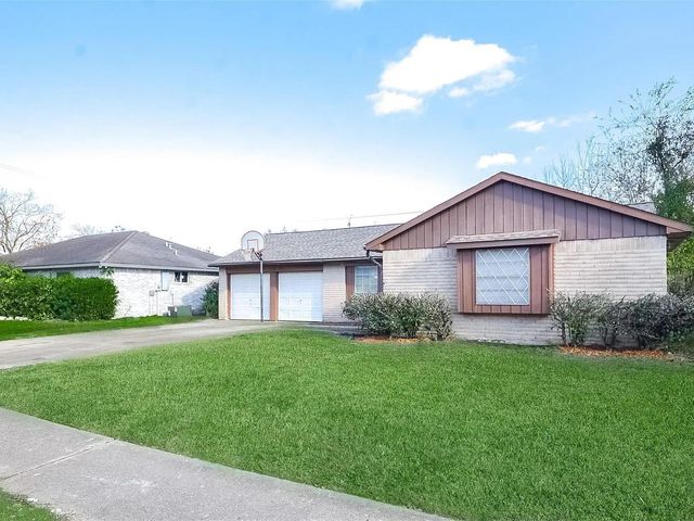 10119 Leawood — parkglen west