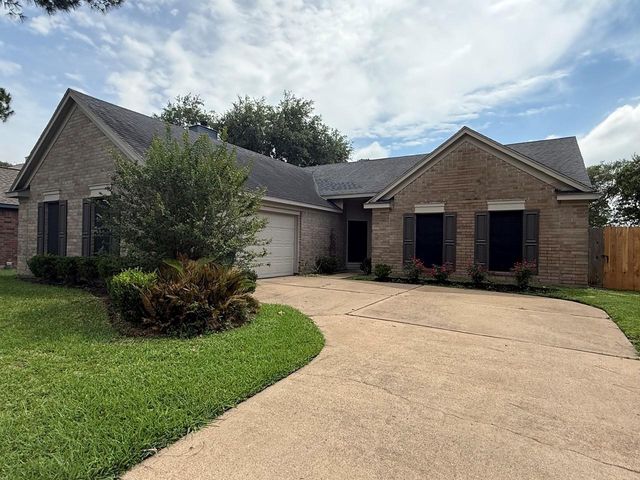 1014 Long Prairie Dr — Cimarron Sec 09 R/P