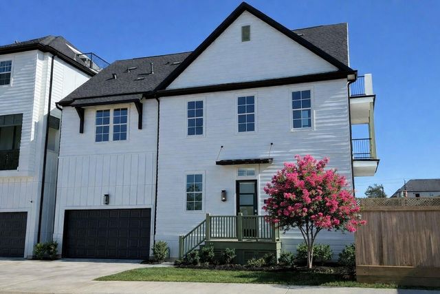 11061 Chatterton Dr — Chatterton Oaks