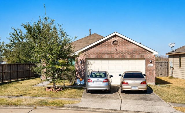21338 Pine Monte Ridge Ln — Vineyard Mdw