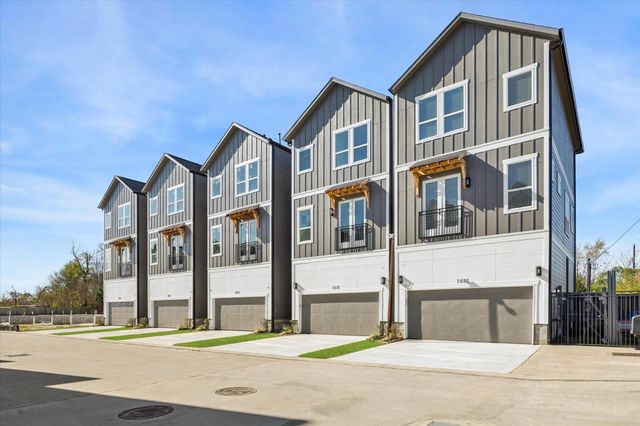 5635 Azores — Paul Quinn Heights