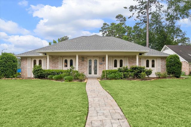 1926 Twin Springs — Trailwood Village
