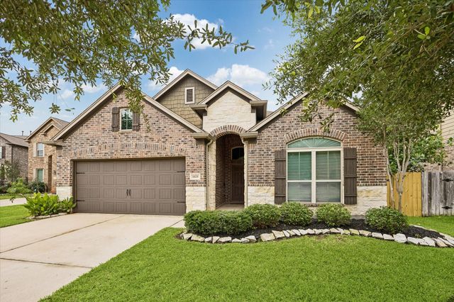 4426 Garden Ridge Ct — Grand Oaks