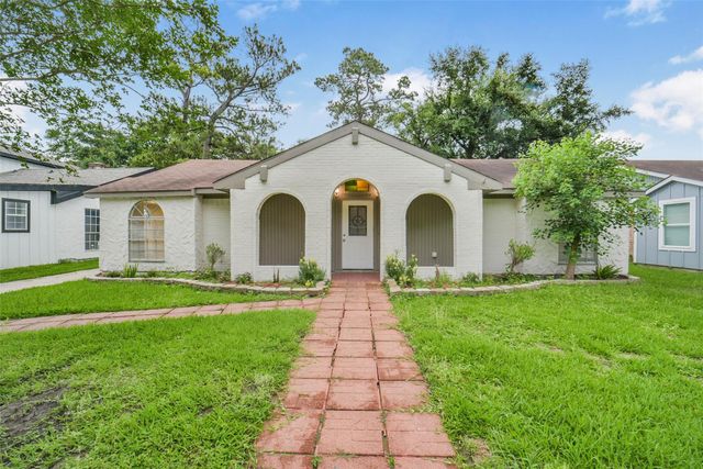 23122 Whispering Willow Dr — Timber Lane Sec 02
