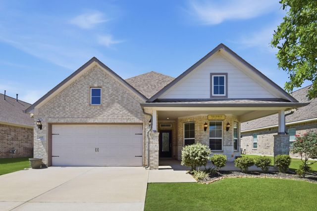 134 Comal Dr — Cotton River