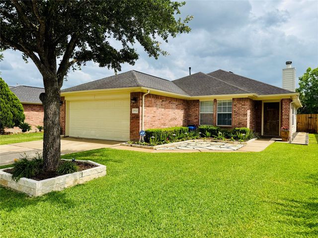19347 Otter Trail Ct — Plantation Lakes Sec 07