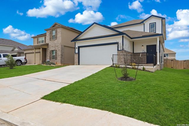 13747 Pinkston — CINCO LAKES