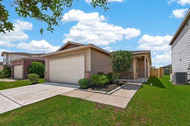 2706 Skyview Silver Dr — Skyview Park