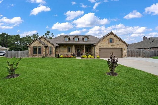 16429 Stonewall St — Deer Pines