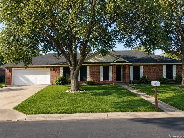 106 WEESE LN — WOODLANDS
