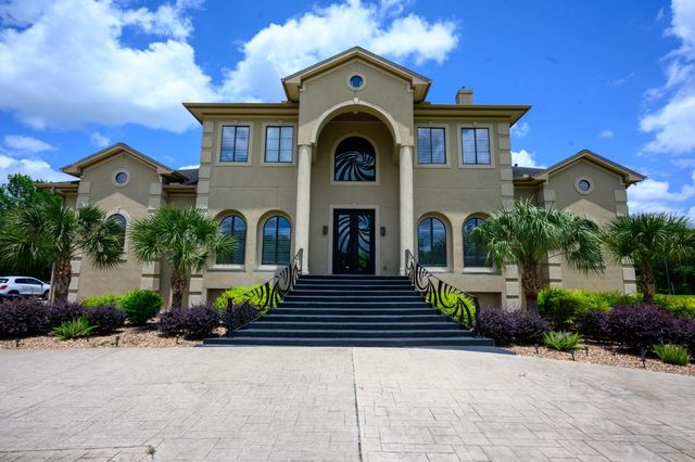 4637 Dagg Rd — Martinez Lndg