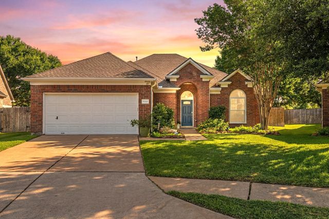 9243 Chester Park Dr — Winchester Village Sec 01