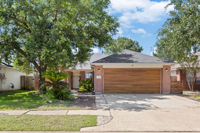 18903 S Wimbledon Dr — Brenwood Sec 8