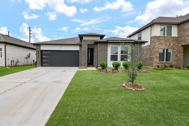 22515 Petrizzi Ln — Ventana Lakes East Sec 8