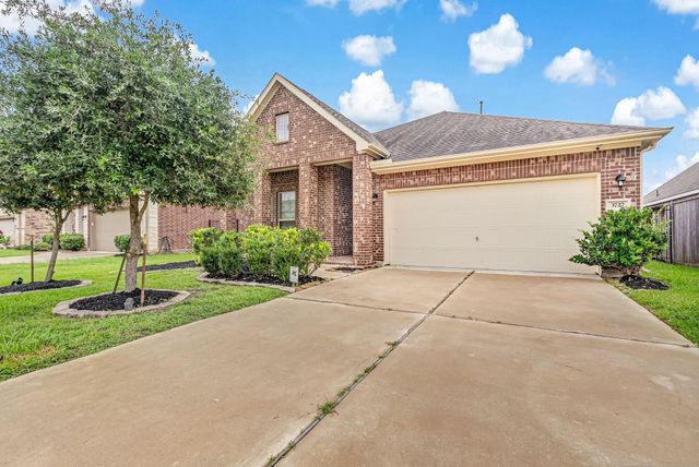 3727 Venosa Ct — Lake Shore Harbour