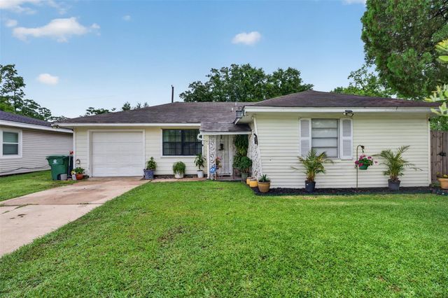 13919 Santa Teresa Rd — Post Oak Village Sec 03
