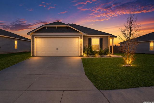 12114 Luckey Villa — LUCKEY RANCH