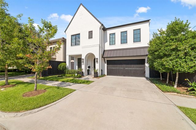 2221 Morse St — Plainview Add