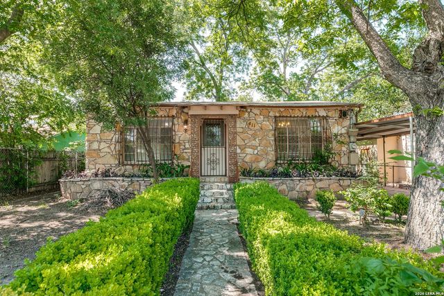 411 SCHOOL ST — S PRESA W TO RIVER