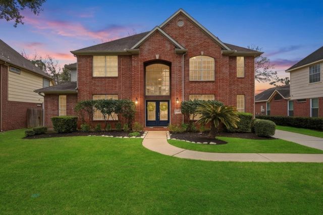 2515 Woodsboro Dr — Oaks of Devonshire