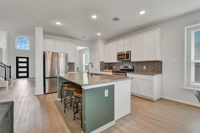5330 Camerford Ct — Kendall Lakes Sec 11