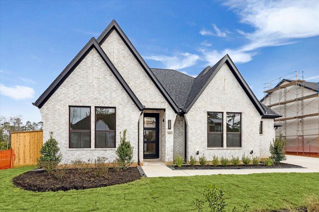 422 Venado View Ct — Grand Central Park