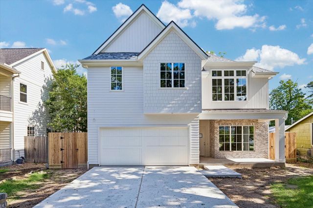 1050 W 42nd St — Garden Oaks
