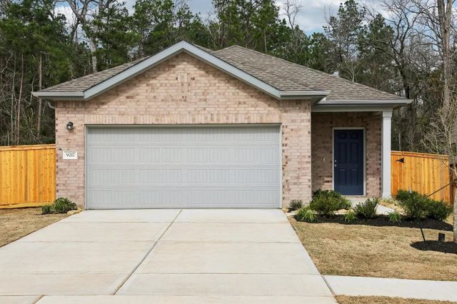 7913 Cassie Pine Dr — Wayside Village