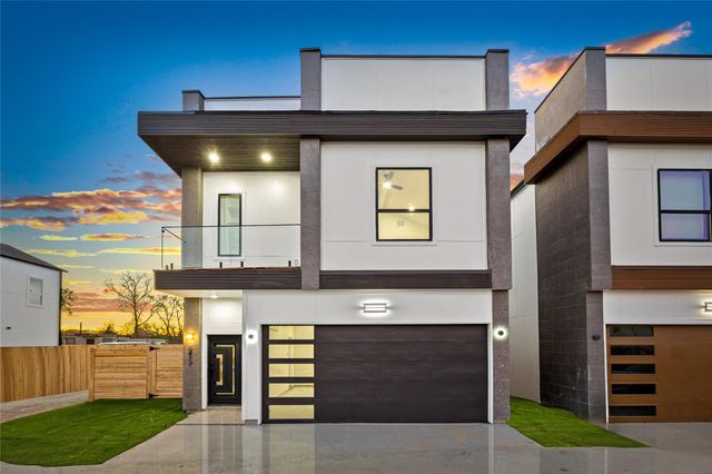 3807 Noah St W — South End Sunnyside
