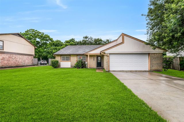 508 E Castle Harbour Dr — Sunmeadow