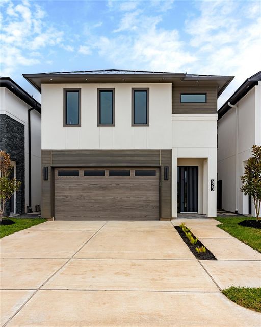 623 Rolling Oaks — Enclave/Stafford Oaks