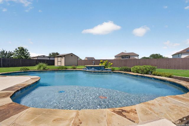 7118 Delaine Park — LAURA HEIGHTS