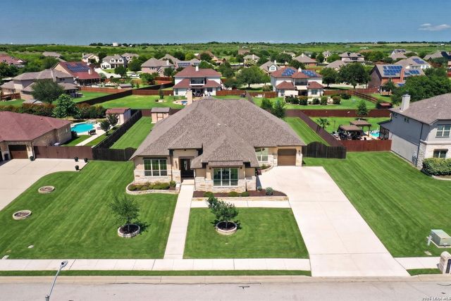 7118 Delaine Park — LAURA HEIGHTS