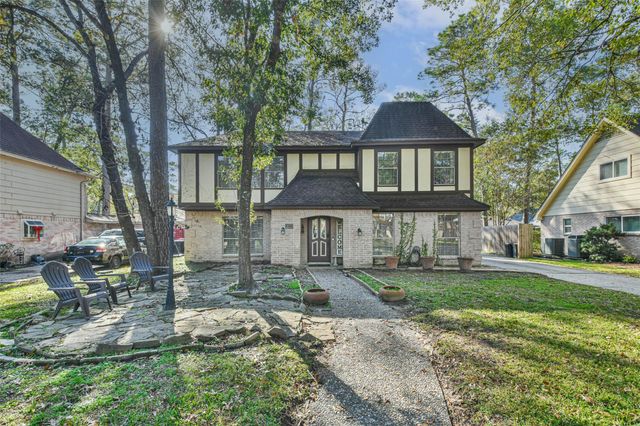 2022 Riverlawn Dr — Woodland Hills Village Sec 11