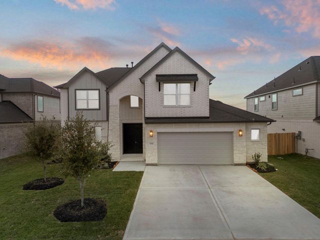 4526 Breezewood Dr — Briarwood Crossing