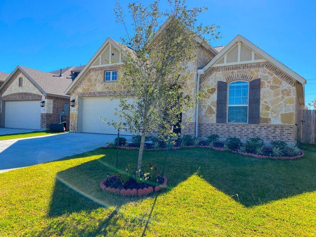 2923 Millstream Ct — Lakes/Bay Colony Sec 8
