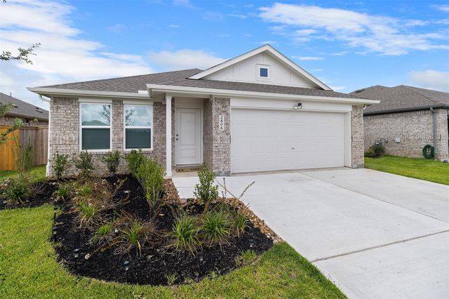 2806 Cedar Rock St — Samara Sec 8