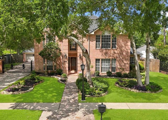 1201 Arbre Ln — Timberfield Estates
