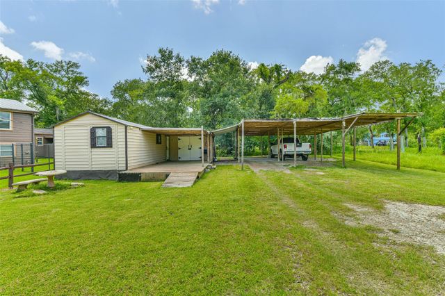 218 Shady Oaks — Shady Oaks Harbor