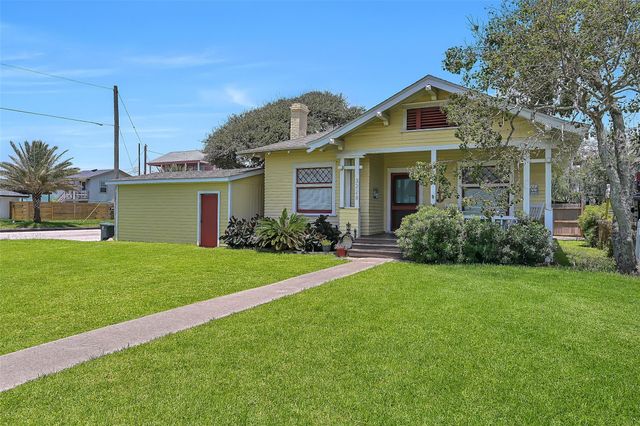 3228 Avenue R 1/2 — Galveston Outlots