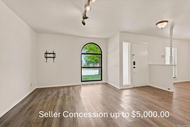7829 VILLAGE OAK DR — LIVE OAK VILLAGE