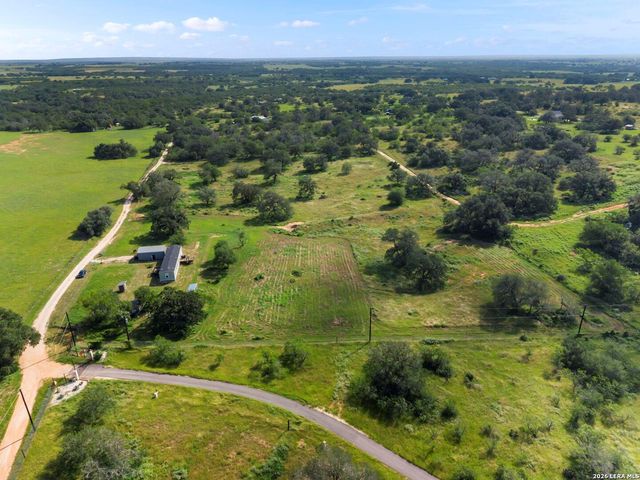 1029 POSTERT LN — J H Mills Sur