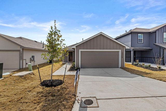 12544 Spoor Vly — Avenida