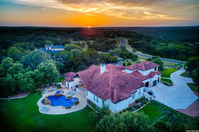 192 RIVERWOOD — CORDILLERA RANCH