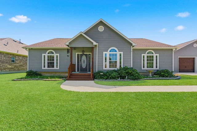 1320 Oregon St — Sylvan Beach Enclave Phase One