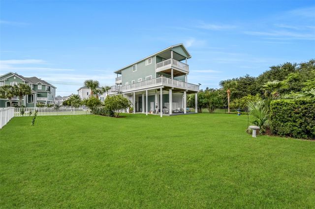 3439 Eckert Dr — Laffites Cove