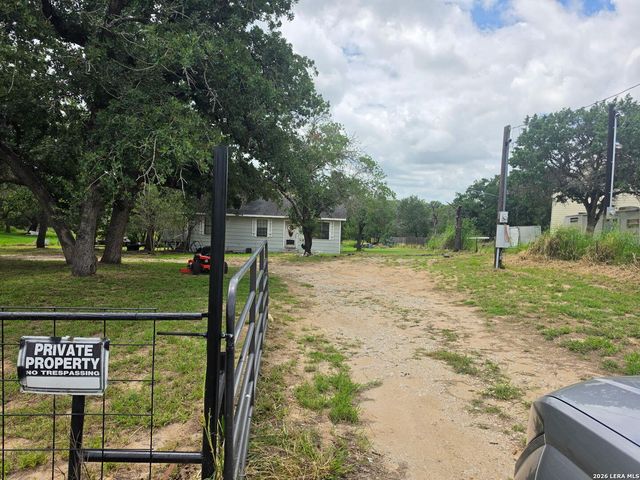 216 Creeks End — CREEKWOOD SUBDIVISION