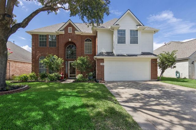 5011 Sienna Heights Ln — Preston Trails